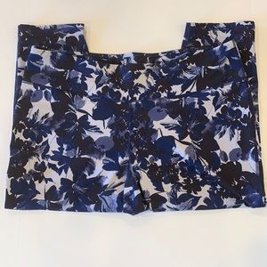 Fabletics powerhold purple floral Capri leggings